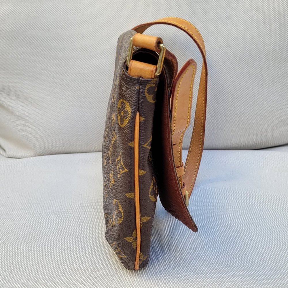 LOUIS VUITTON salsa shoulder bag - Picture 4 of 15
